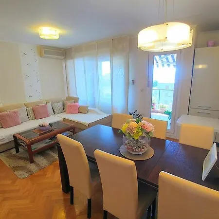 Апартаменти Deluxe Sea View