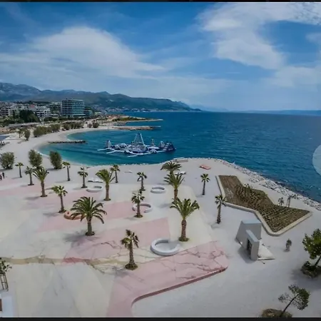 Апартаменти Deluxe Sea View *