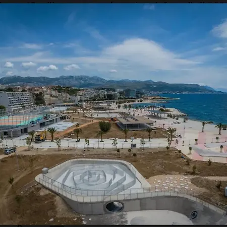 Deluxe Sea View *