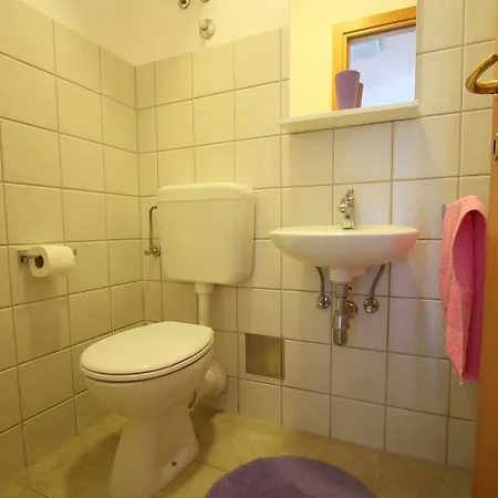 Deluxe Sea View Apartment *